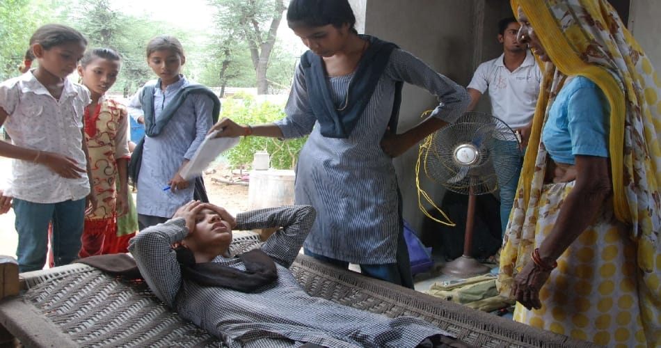   girls locked school in rewari