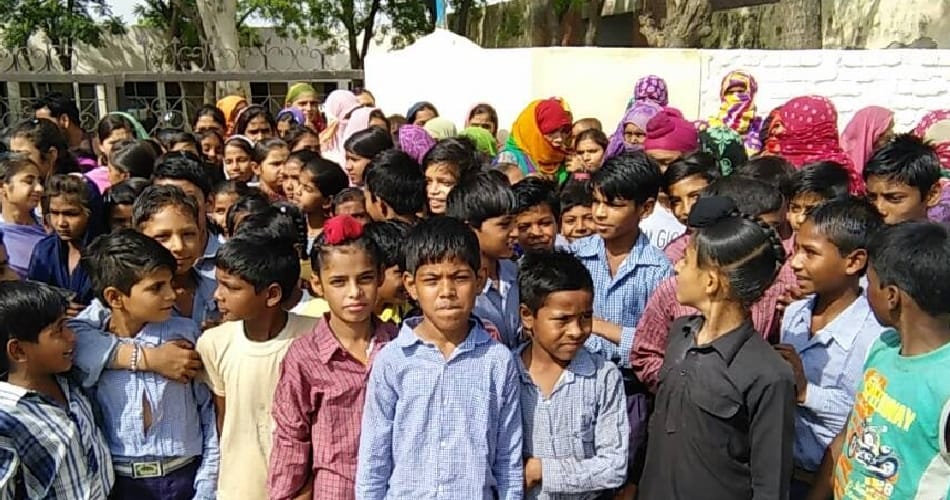   girls locked school in rewari