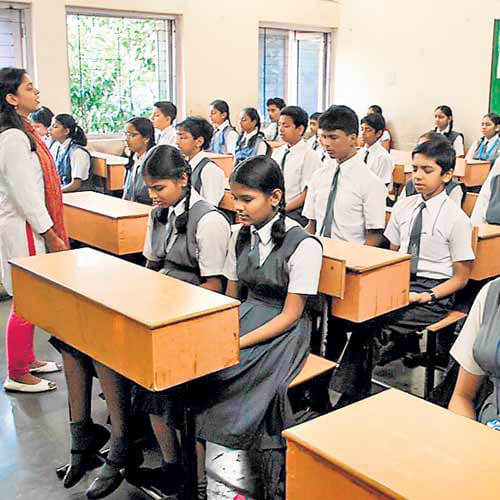 directorate of education delhi invites job applications for different posts