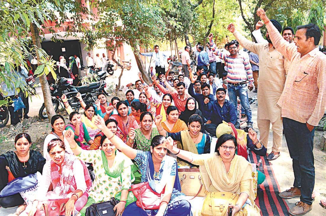 teachers protest