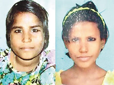 Two girlfriends die in Ganga