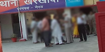 Seeing the woman alone at home, Retire CO did wrong, mujahideen insisted on reaching police station