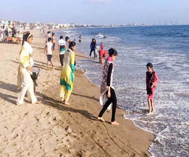 Mumbai's Dirtiest versova Beach Is Finally Clean