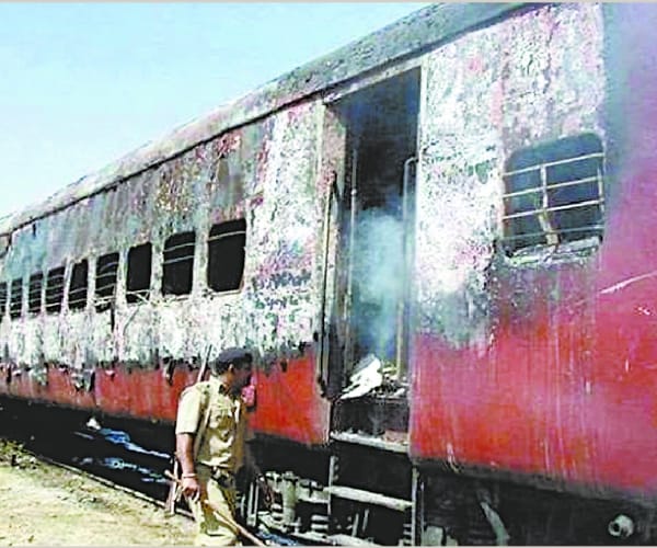 story of sabarmati bomb blast.