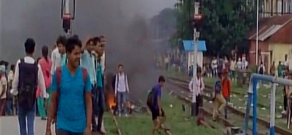 students protest at west bengals new jalpaigudi station for special train
