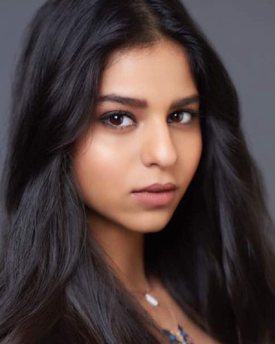 shah rukh khan daughter suhana khan bikini photo viral on social media