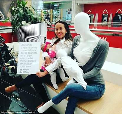 Colombia mall installs breastfeeding MANNEQUINS 