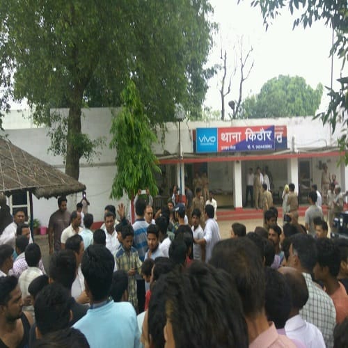 ... When the Meat Dealers Surrounded Police Station, ruckus, view Photos