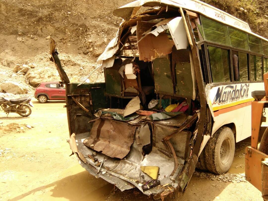 bus met with accident, five passenger killed