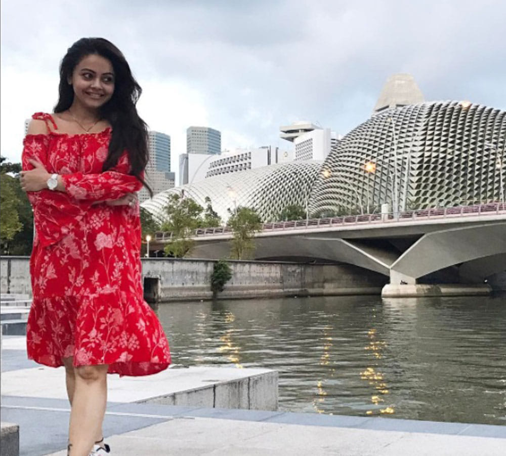 Devoleena Bhattacharjee Grandmother Gopi of 'Saath Nibhaana Saathiya' hot avatar, gopi bahu