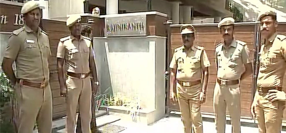 Security increased at Rajinikanth's house in chennai because of protest of tmp