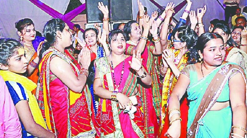 Shree Shyam Vandana felicitates devotees on bhajans