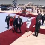 Melania Trump Slaps Off us president donald trump's hand In the Front Of World Media