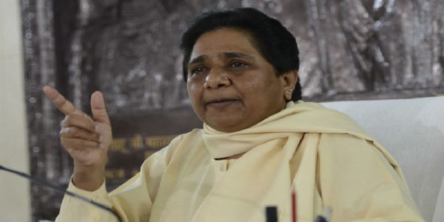 Mayawati has announced compensation for Saharanpur platform, whose house will burn them 50 thousand