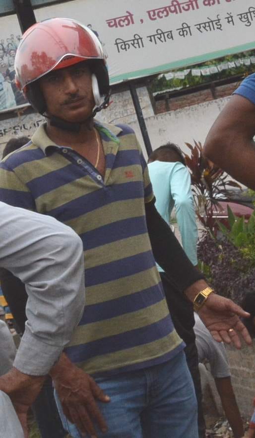 high speed bike hits activa in dehradun