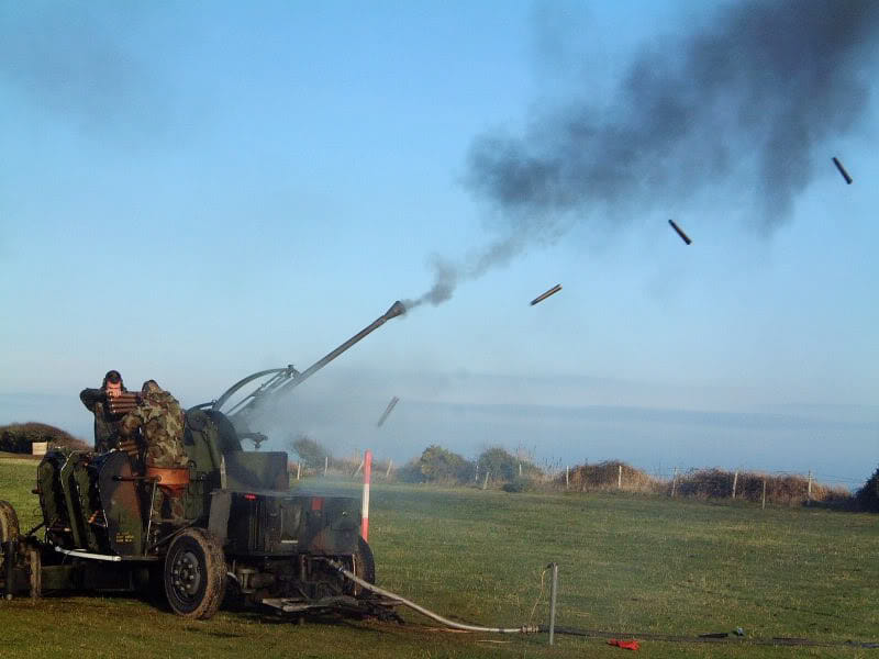 Know about the weapons of indian army that targets terrorist bunkers in nowshera