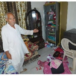 thief, crime, police, charkhidadri,cash,jwellary