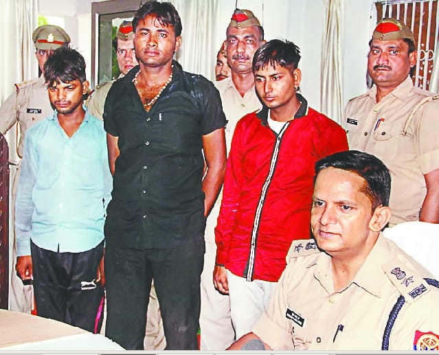 Busted gang of money laundering accounts