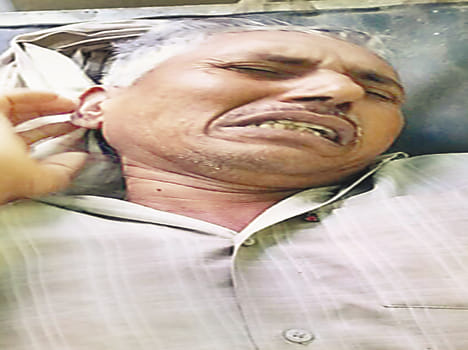 The villagers shot in a dispute of rupees