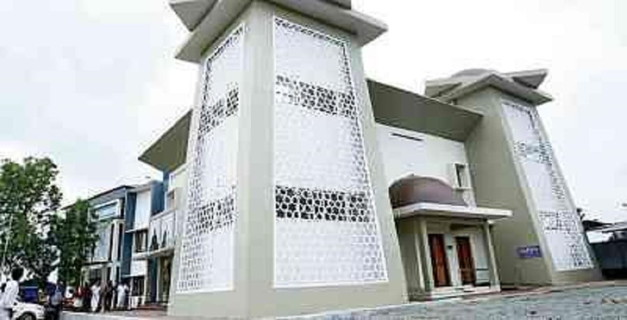 Friday namaz in sign language at Kerala mosque