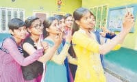 Sonam, son, teacher, Sumit, Sawender's daughter, won, jind