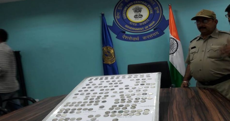 Custom dept,Attari railway station seized 370 silver ancient coins