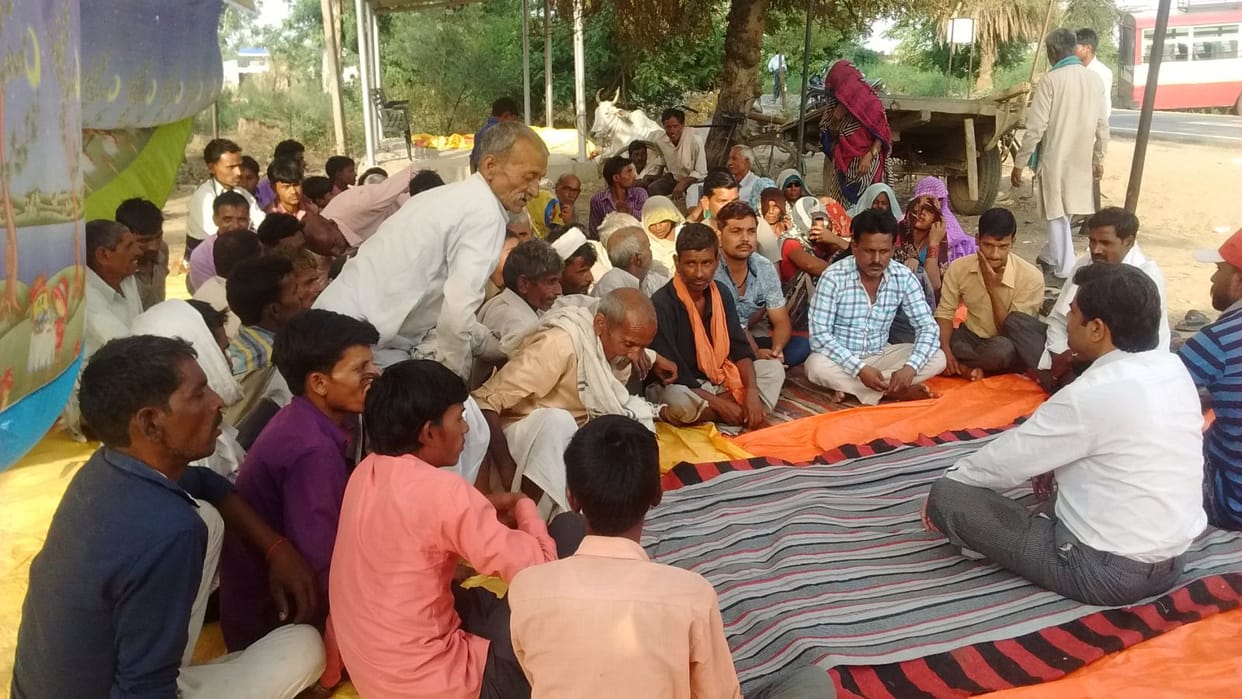 Farmers release on medical college gate