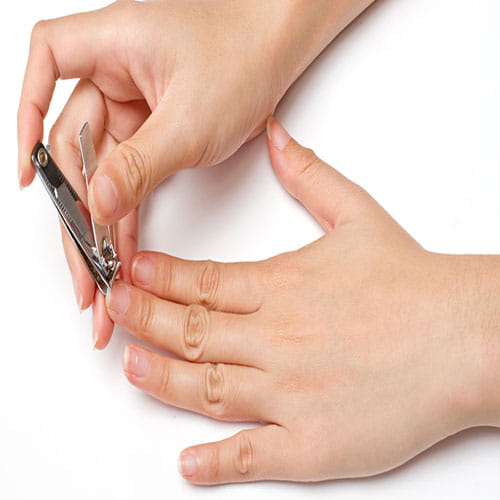 These magical tips will help you to quit the habit of nail biting