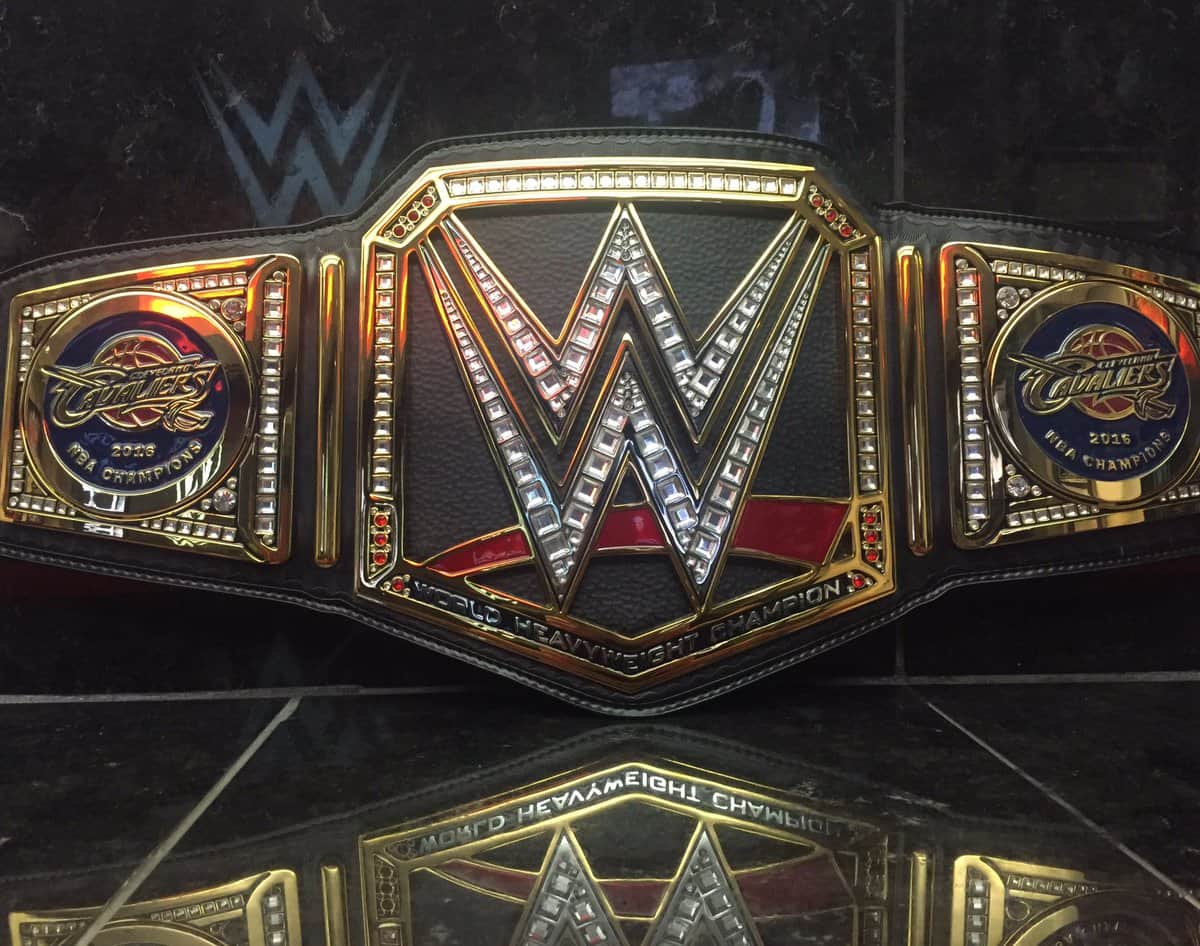 WWE COO Triple H congratulates Mumbai Indians and sends them a gift after IPL 10