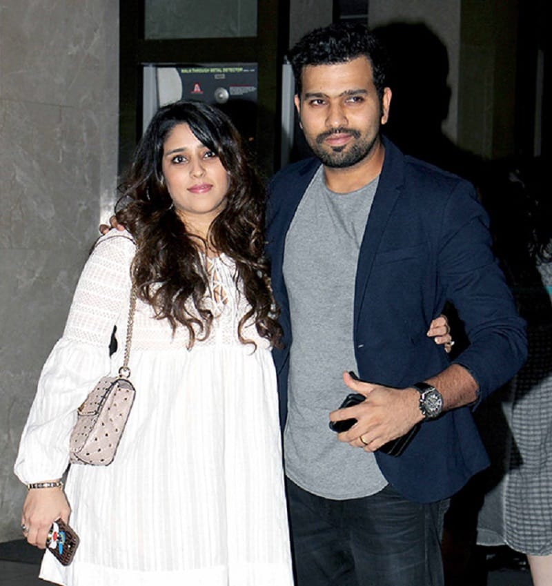 zaheer khan engaged with sagarika ghatge, bollywood and cricketers attend their engagement ceremony 