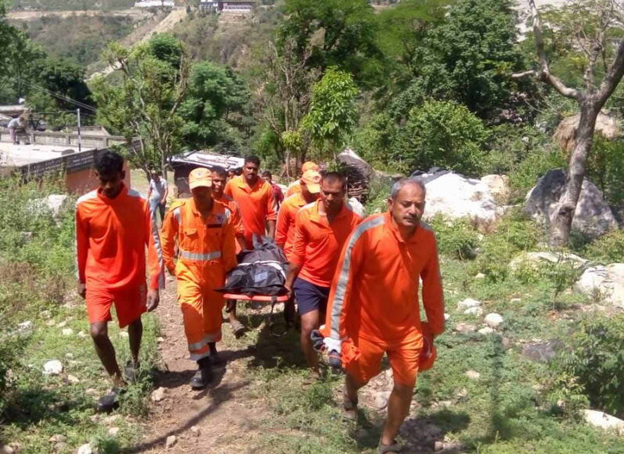 Dead, 24 injured, six injured
