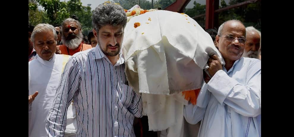 funeral of godman Chandraswami at Nigambodh Ghat in New Delhi