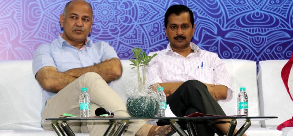 why kejriwal is silent on bihar political disturbance, here is the reason