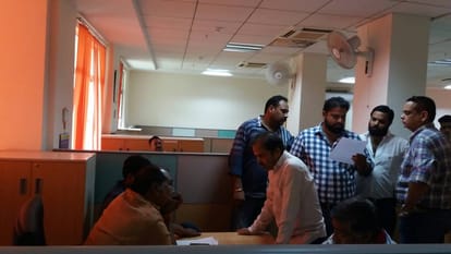 attempt to kidnap of lda clerk mukteshwarnath ojha