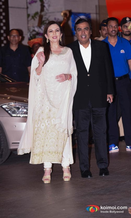 Sachin Tendulkar and Amitabh Bachchan Steals The Show In Mumbai Indians Celebtration