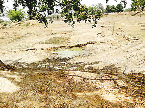 Drain of the Gahrawi area ponds