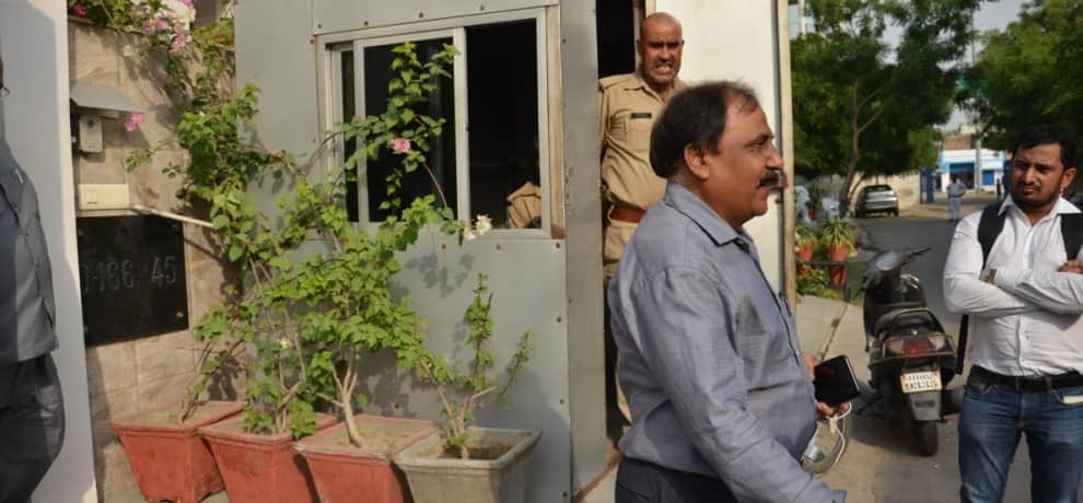 Income tax raid on IAS officer vimal kumar sharma in noida
