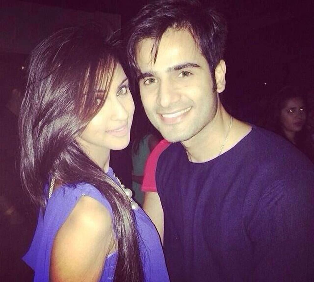 Krystle D'Souza and Boyfriend Karan Tacker CAUGHT in a close room