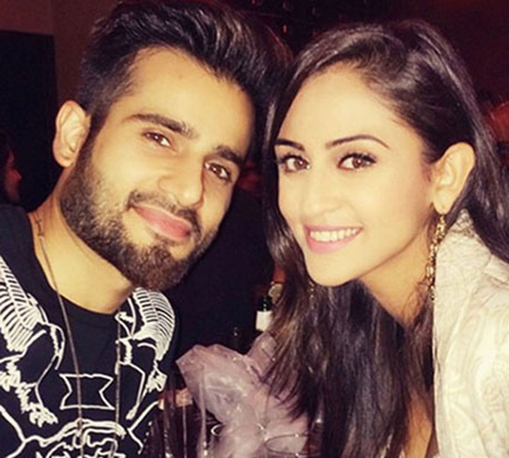 Krystle D'Souza and Boyfriend Karan Tacker CAUGHT in a close room