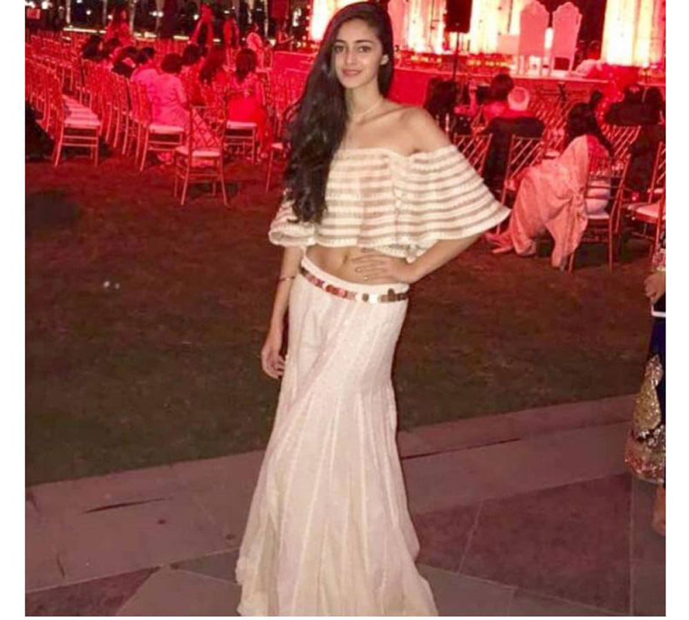 Chunky Pandey’s daughter Ananya might beat sara and jhanvi in the Bollywood race
