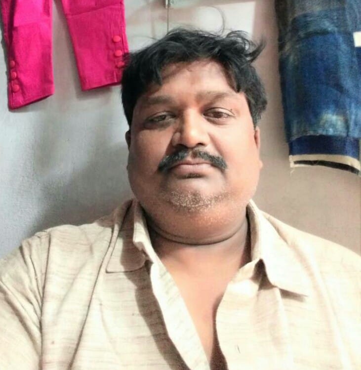 Death of a textile businessman in road accident