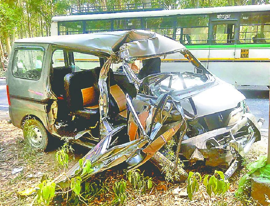 death in car accident in shyampur uttarakhand