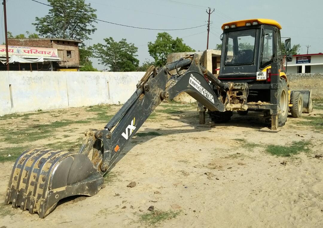 JCB caught mining mud