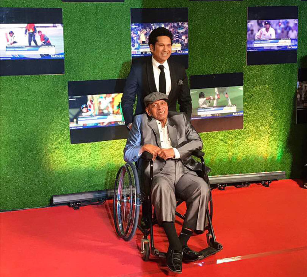 ShahRukh Khan, Virat Kohli Attend Sachin Tendulkar Biopic 'Sachin: A Billion Dreams' Premiere