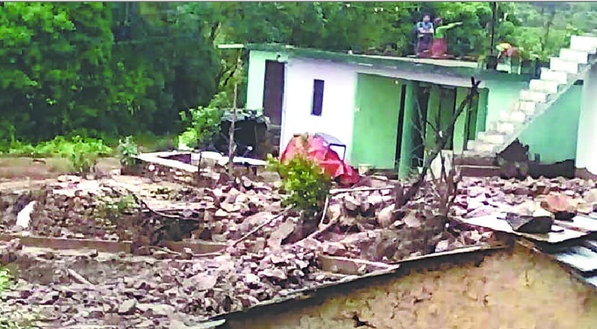  Cloud devastating in the forest of Bijarani