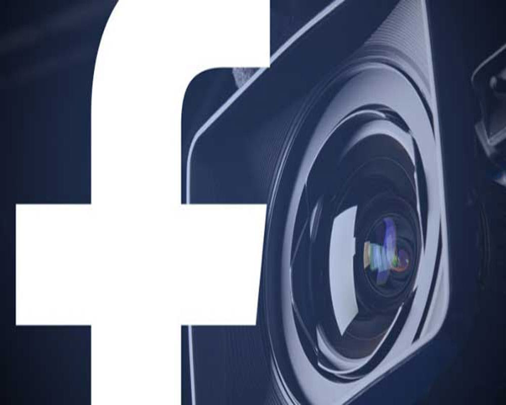 Facebook signs content deals for forthcoming video service