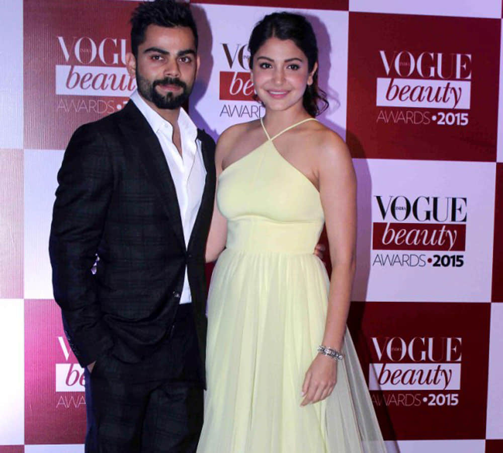anushka sharma and virat kohli fashion style in parities see pics