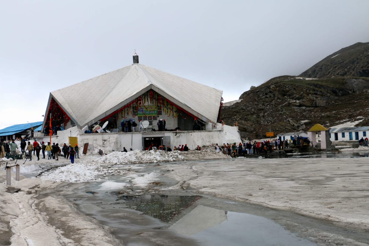 Hemkund sahib yatra 2018 gate open on 25 may, Dehrabdun news