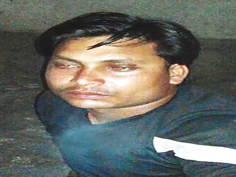  phone and mony loot in rashulabad