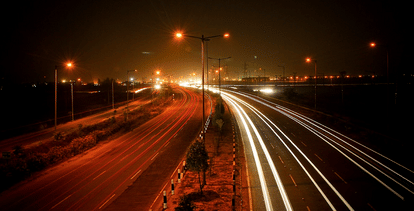 E-Challan for talking on phone while driving on noida-greater noida express way